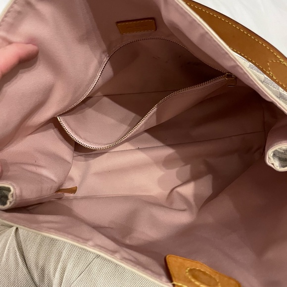 Authentic graceful Louis Vuitton - Picture 3 of 6